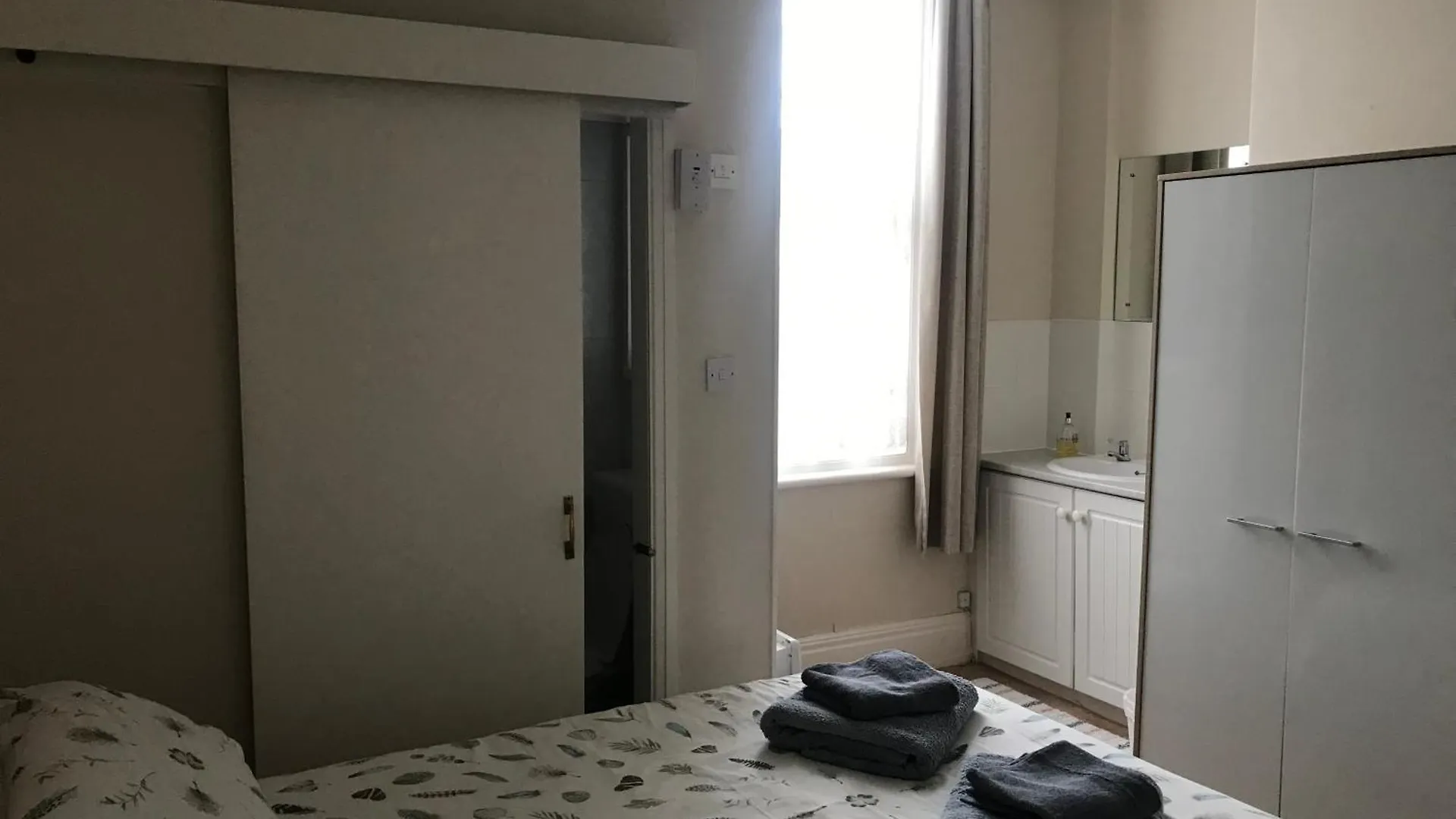 Parade Holiday Apartments Scarborough